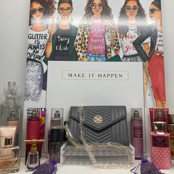 Badgley Mischka Gray and Gold Crossbody Bag || Gray - Picture 12 of 16